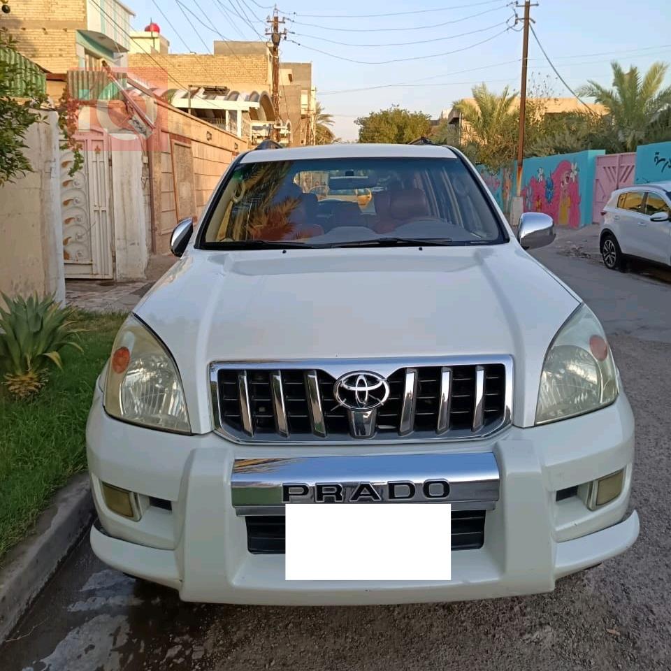تۆیۆتا لاندكروزر پرادۆ